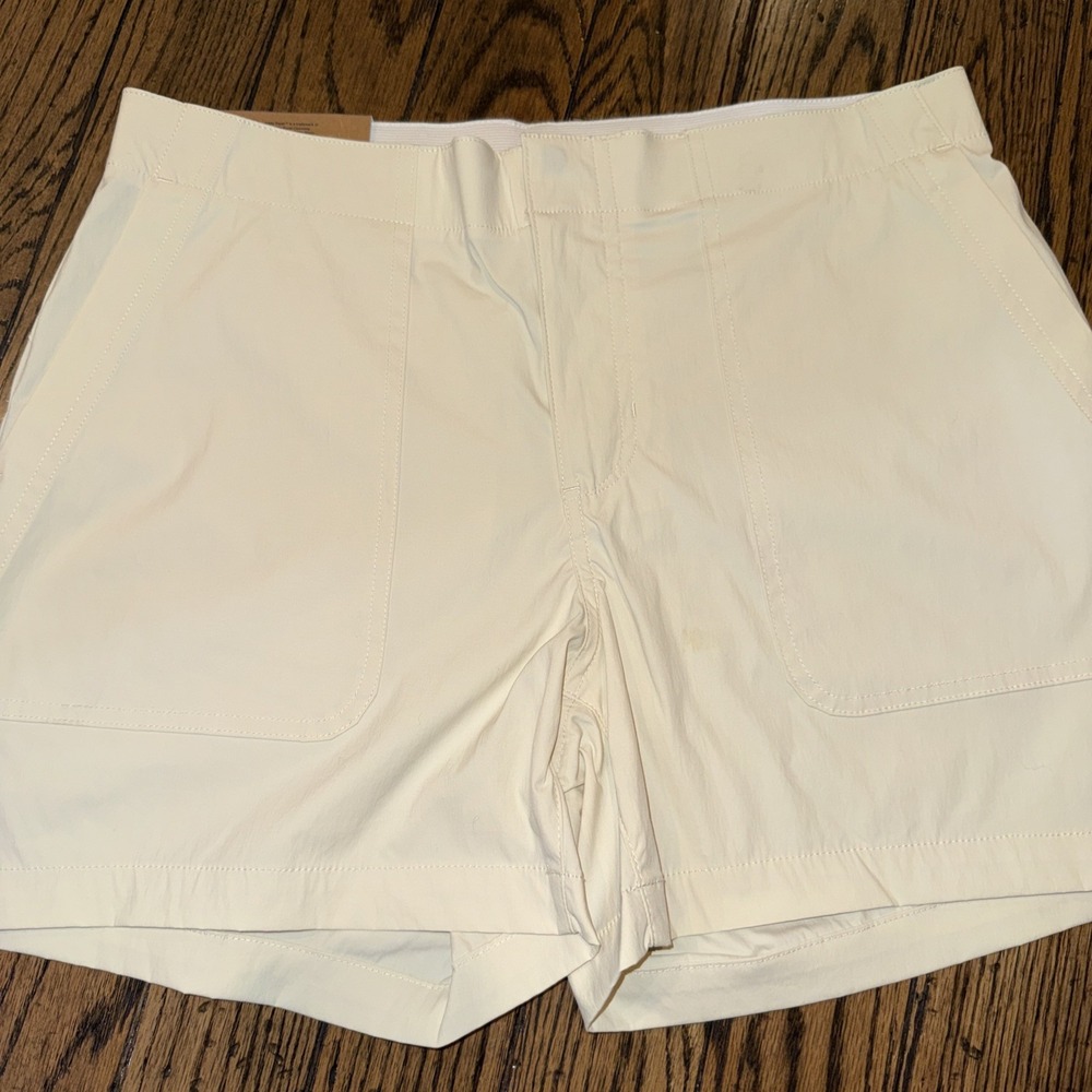 Eddie Bauer Women's Hiker Shorts Size 10 UPF 50 Stretch StormRepel Elastic 4.5"